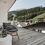 Hotel Vaya 4*