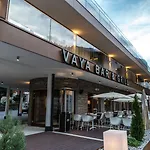 Vaya Hotel 4*